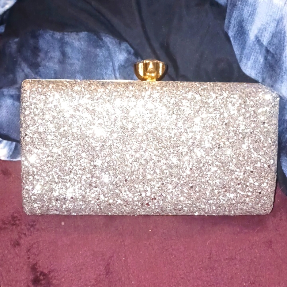 Handbag - Picture 4 of 4